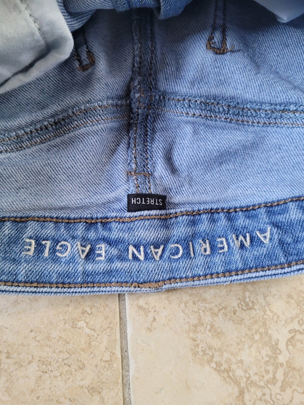 American Eagle Outfitters Mom Jeans - Picture 2 of 5